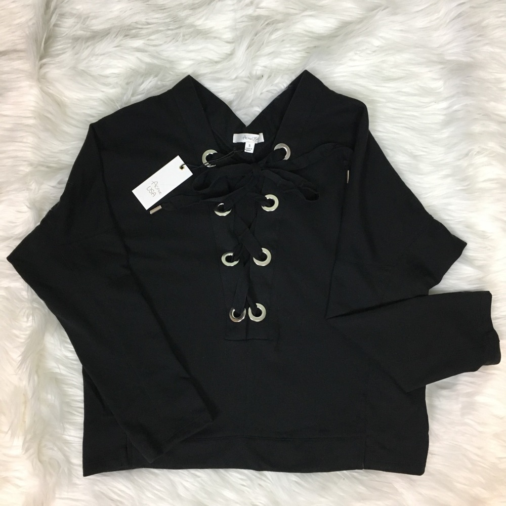 Plunge Lace Up Top - Picture 2 of 3